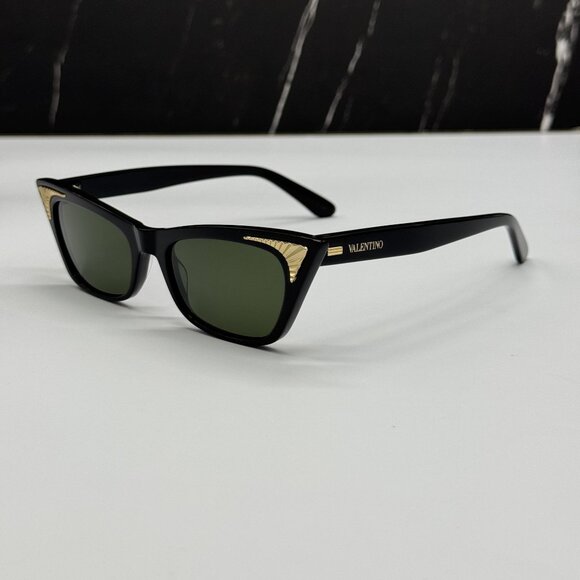 NEW VALENTINO VLS-175A BLACK GREEN CAT EYE SUNGLASSES VALENTINO